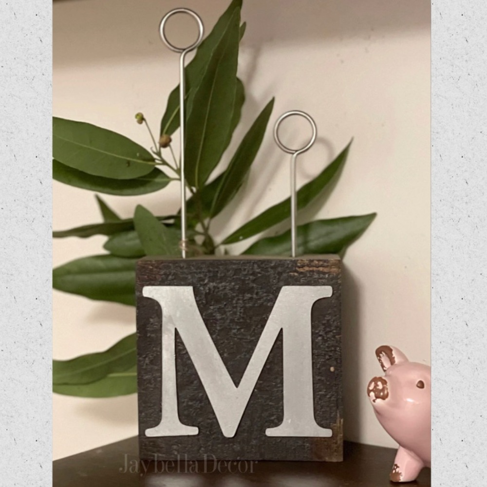 Rustic 2 Photo Clip Wood Stand Galvanized “S”